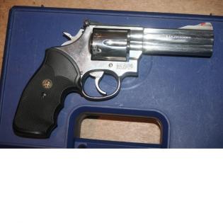 SMITH WESSON 686 357 MAGNUM